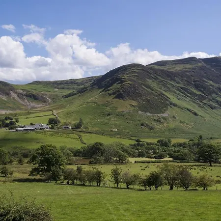 3 Bed In Newlands Valley Sz075 *